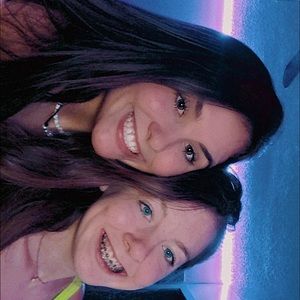 Meet your Posher, Abby